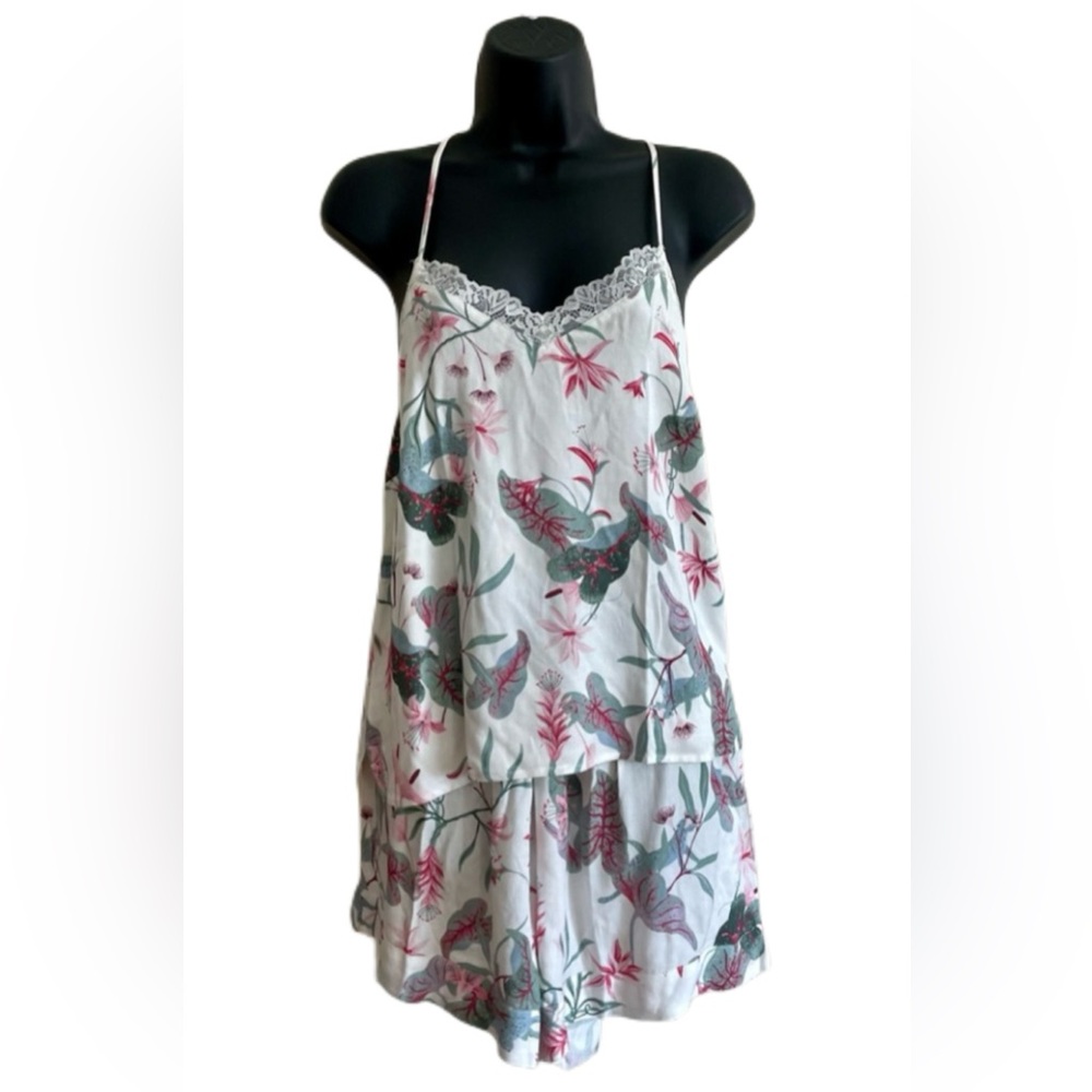 Hunkemoller Two-Piece Short Pajama Set _ Size M/L